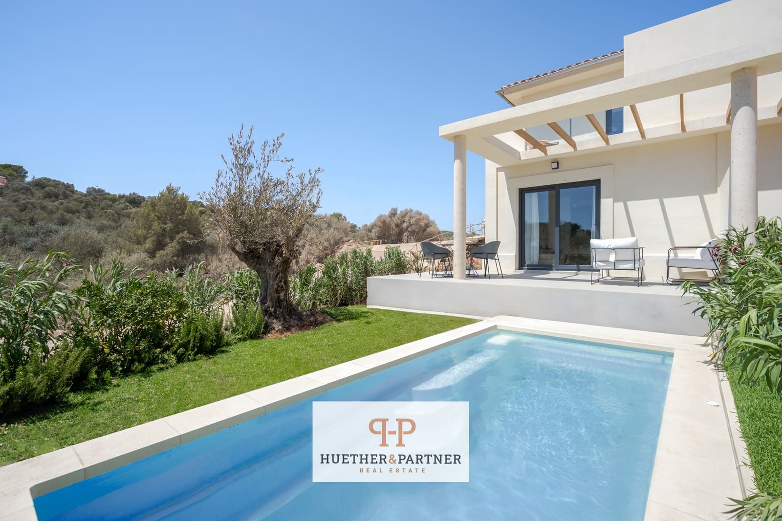 3 sypialnia Dom na sprzedaż w Cala Romantica z basenem garażem - 452 423 € (Ref: 8435200)