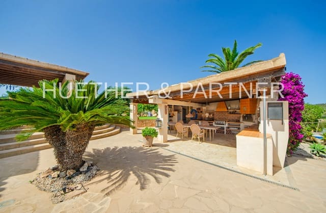 6 soveværelse Finca/Landehus til salg i L'Horta / S'Horta, Felanitx - € 1.800.000 (Ref: 8438107)