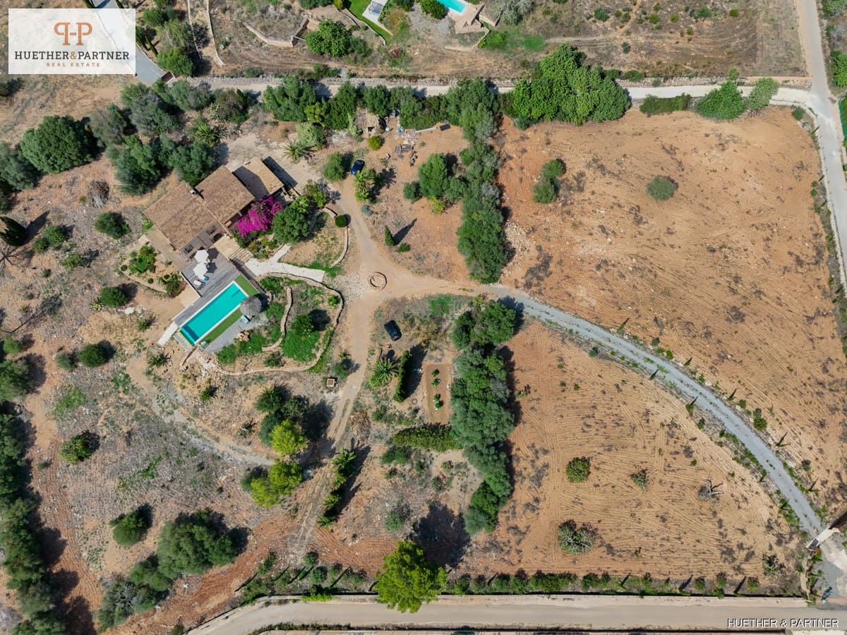 6 bedroom Finca/Country House for sale in Sant Llorenc des Cardassar - € 2,160,000 (Ref: 8495886)