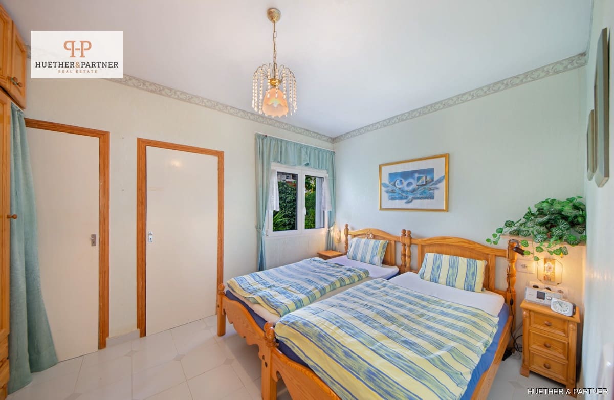 2 bedroom Flat for sale in Calas de Mallorca - € 249,000 (Ref: 8591854)