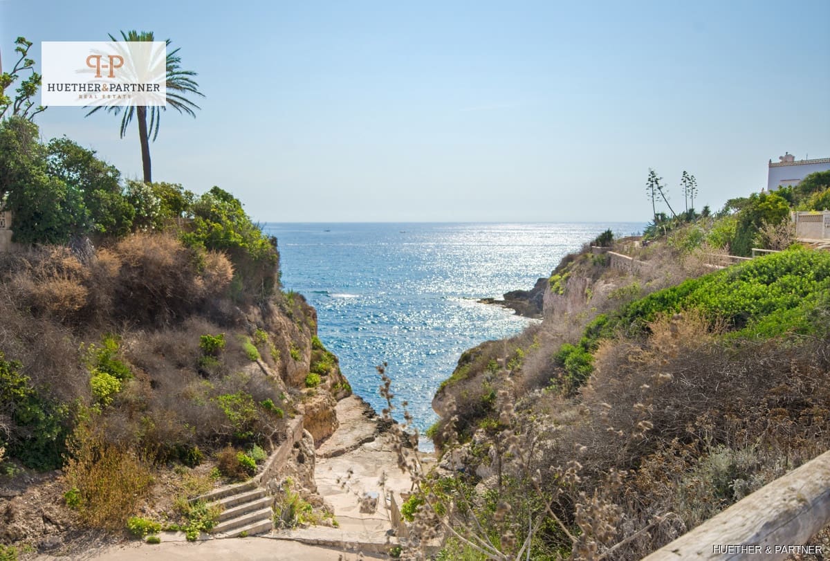 2 bedroom Flat for sale in Calas de Mallorca - € 249,000 (Ref: 8591854)