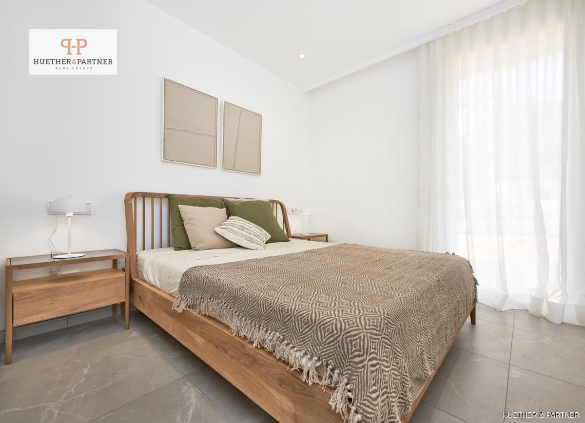 Piso de 2 habitaciones en Cala d'Or en venta - 545.000 € (Ref: 8646200)