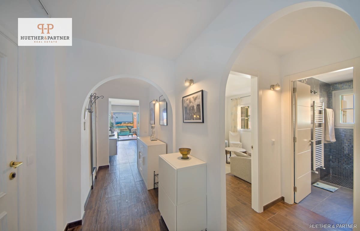 2 slaapkamer Flat te koop in El Toro / Port Adriano - € 1.195.000 (Ref: 8788920)