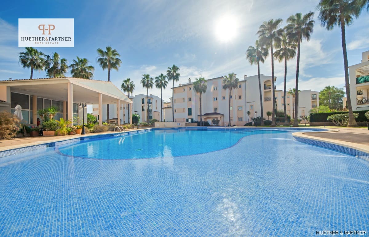 3 bedroom Flat for sale in Santa Ponsa - € 820,000 (Ref: 8807540)