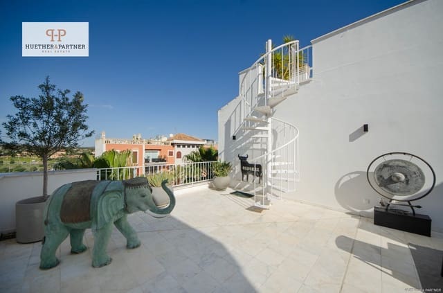 3 bedroom Flat for sale in Portocristo / Port de Manacor, Manacor - € 925,000 (Ref: 8841875)