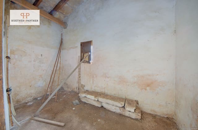 3 bedroom Finca/Country House for sale in Manacor - € 315,000 (Ref: 8910275)