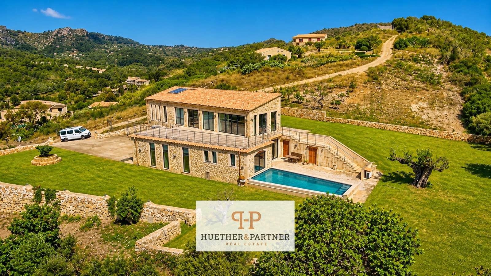4 bedroom Finca/Country House for sale in Son Macia - € 2,450,000 (Ref: 8951039)