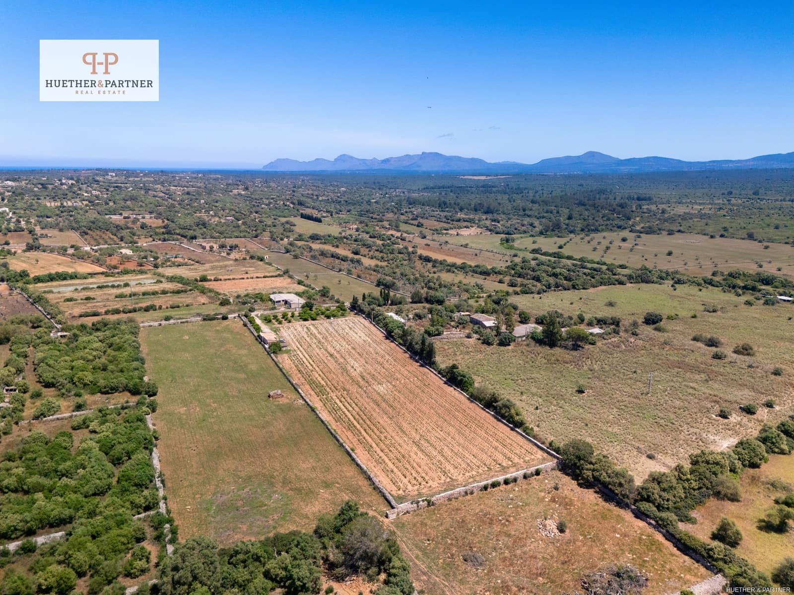 Rakentamaton maa myytävänä paikassa Santa Margalida - 295 000 € (Ref: 9004706)