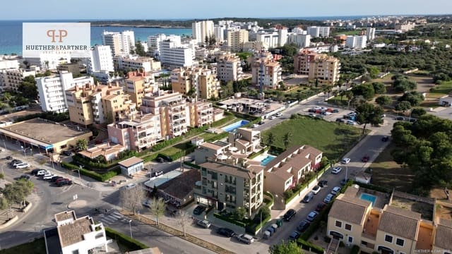 Adosado de 4 habitaciones en Cala Millor, Son Servera en venta - 650.000 € (Ref: 9030710)