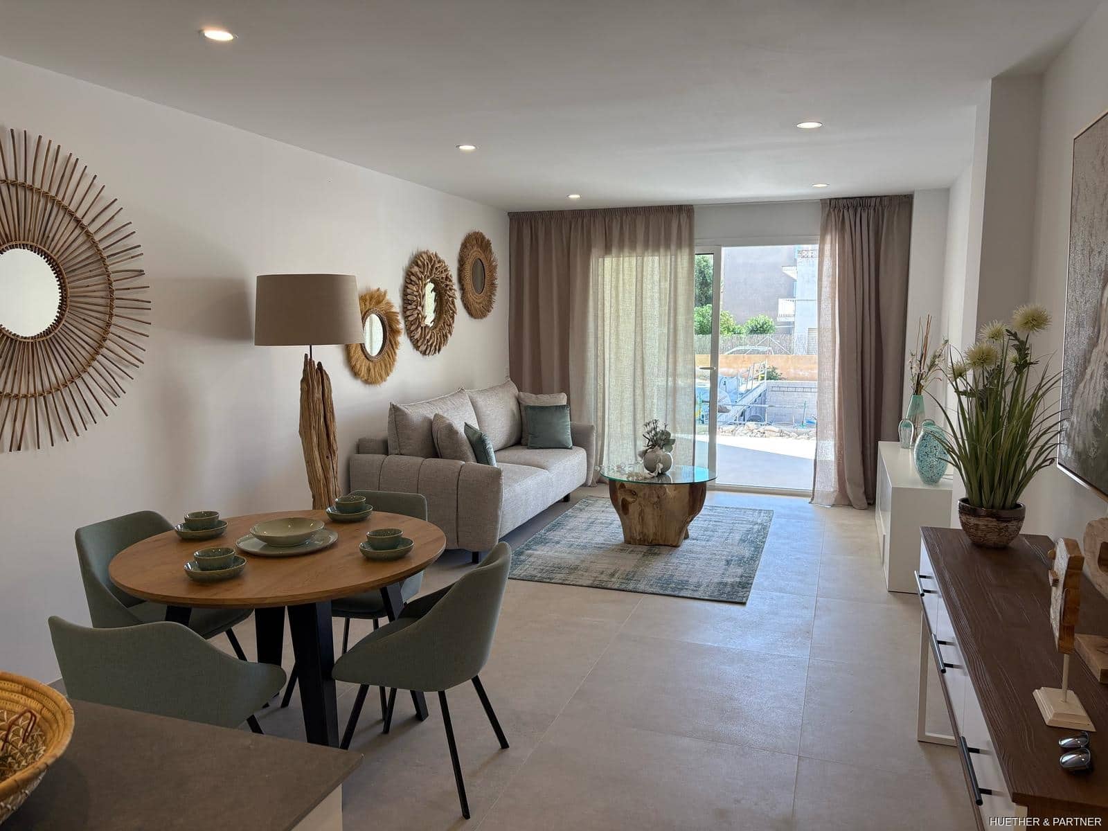 2 slaapkamer Flat te koop in Cala Ratjada - € 395.000 (Ref: 9061830)