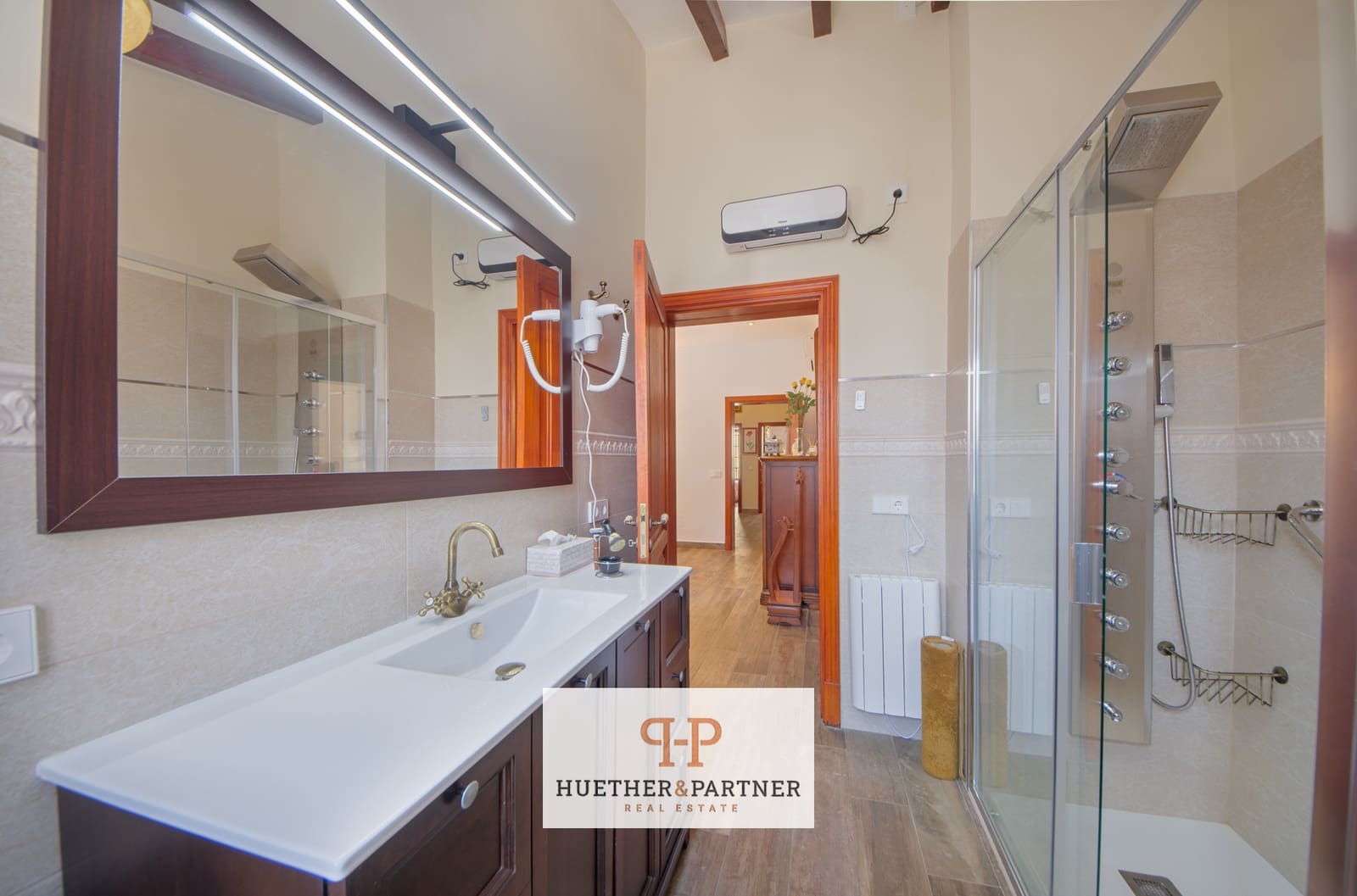 4 soveværelse Byhus til salg i Llucmajor - € 800.000 (Ref: 9075971)