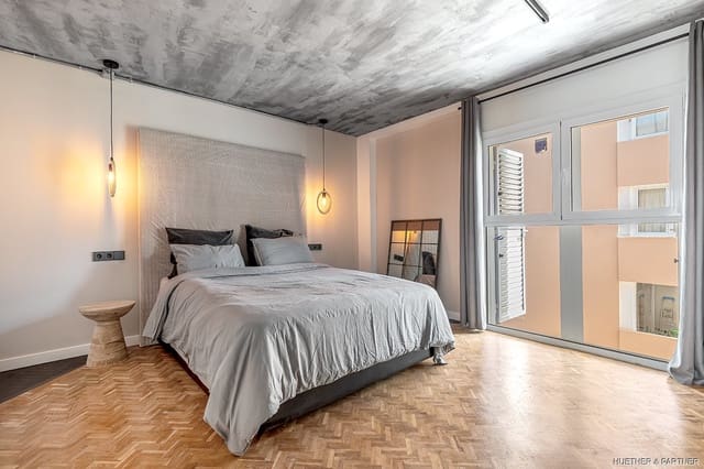 2 bedroom Flat for sale in El Toro / Port Adriano, Calvià - € 1,195,000 (Ref: 9099079)