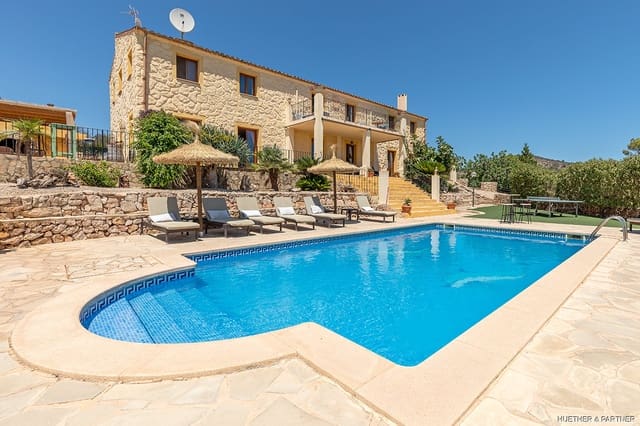 5 soveværelse Finca/Landehus til salg i Sant Llorenç des Cardassar - € 1.500.000 (Ref: 9103578)