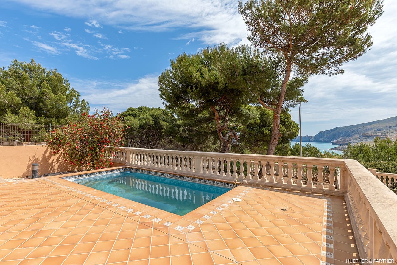 3 soveværelse Villa til salg i Cala Mesquida - € 890.000 (Ref: 9115629)
