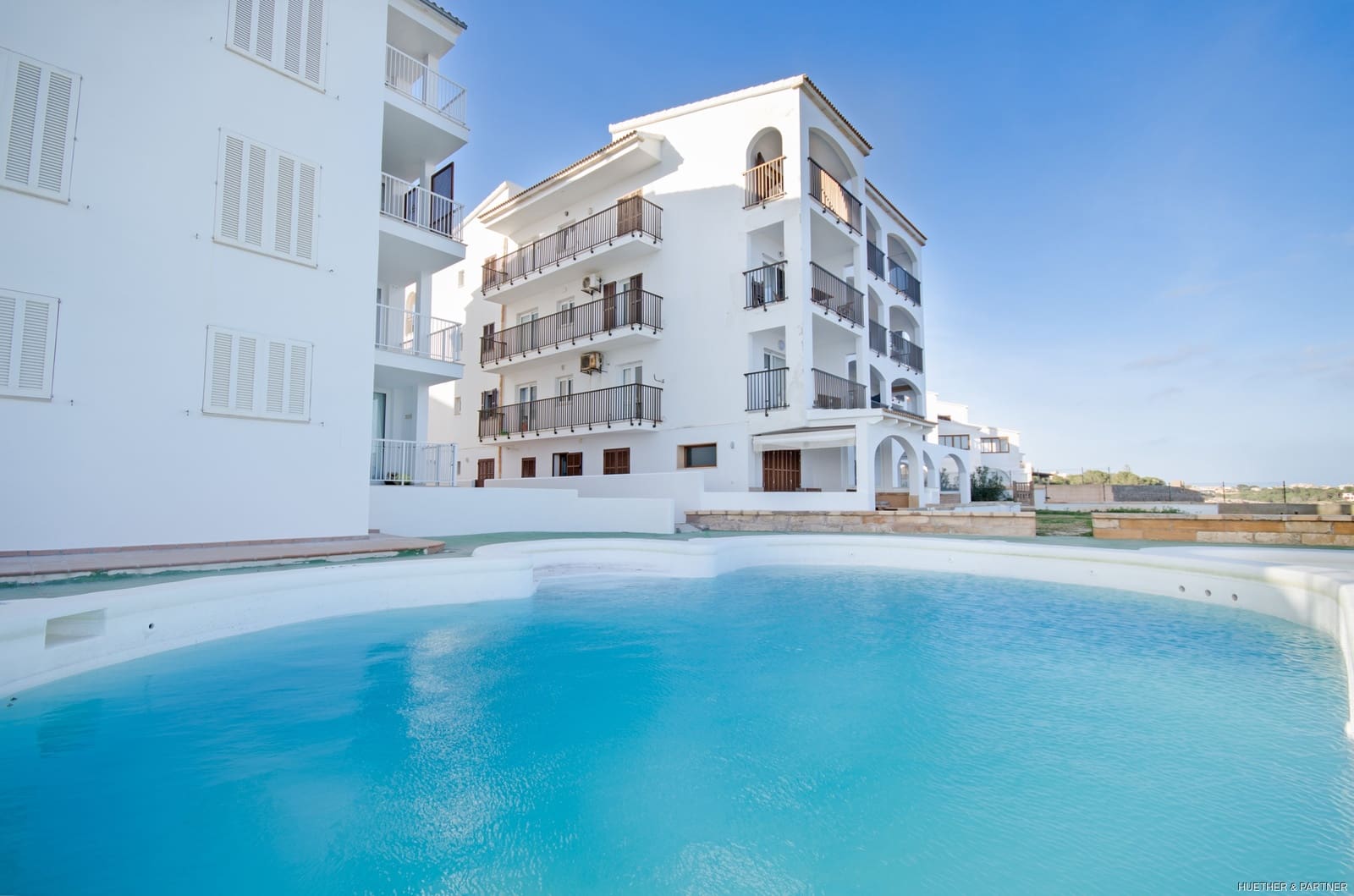 3 slaapkamer Flat te koop in Portocolom - € 480.000 (Ref: 9127025)