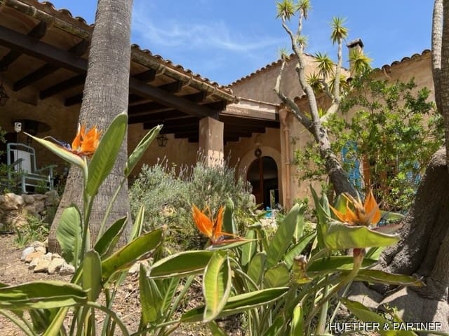 2 bedroom Finca/Country House for sale in Porreres with pool garage - € 1,300,000 (Ref: 9136273)