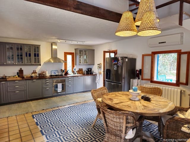 2 quarto Quinta/Casa Rural para venda em Porreres com piscina garagem - 1 300 000 € (Ref: 9136273)