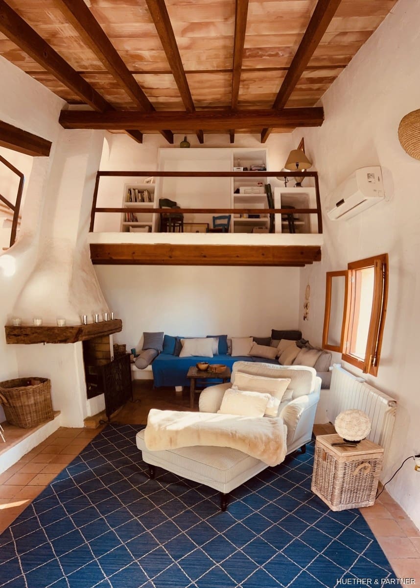 2 bedroom Finca/Country House for sale in Porreres with pool garage - € 1,300,000 (Ref: 9136273)