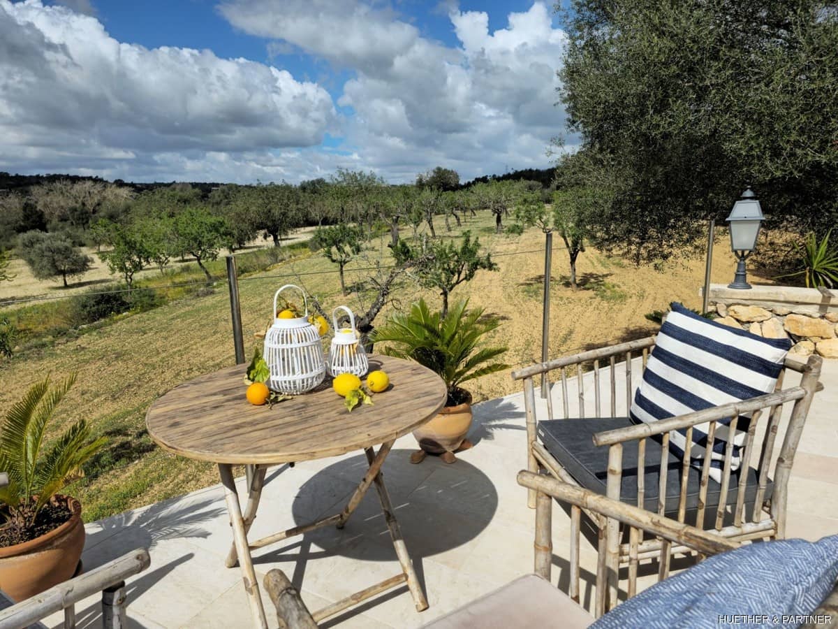 2 bedroom Finca/Country House for sale in Porreres with pool garage - € 1,300,000 (Ref: 9136273)