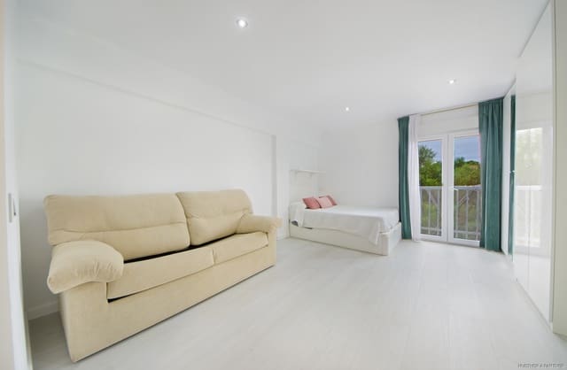 1 slaapkamer Flat te koop in Calas de Mallorca, Manacor - € 155.000 (Ref: 9156253)