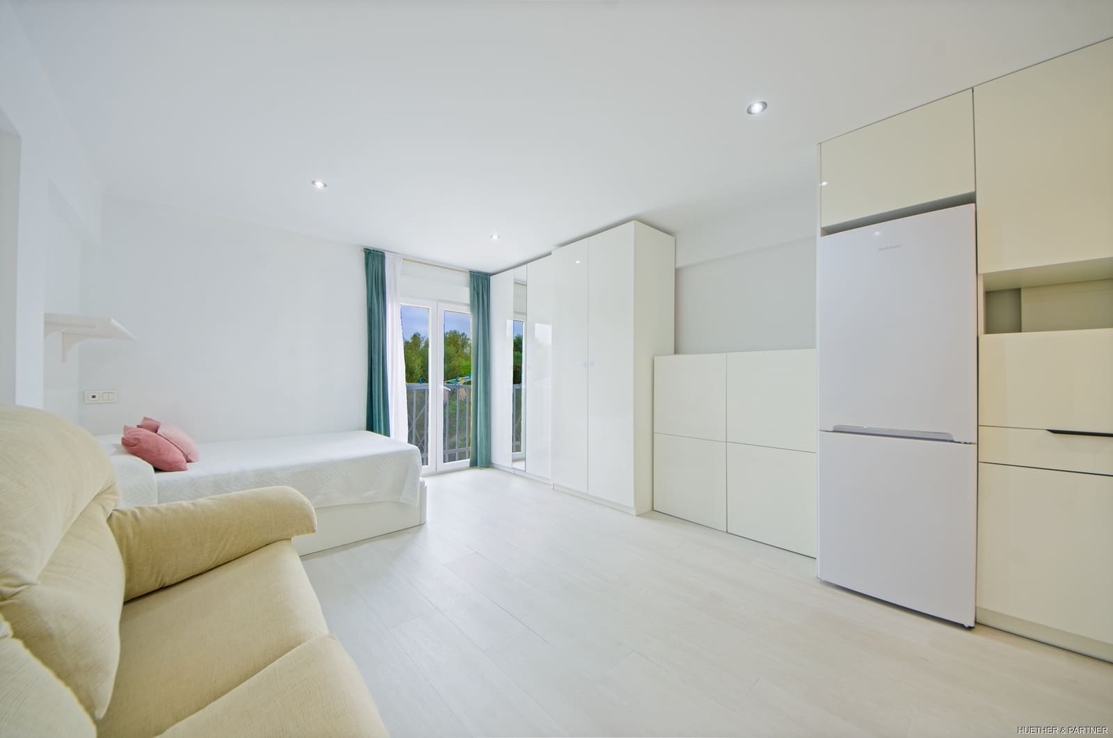 1 slaapkamer Flat te koop in Calas de Mallorca - € 155.000 (Ref: 9156253)