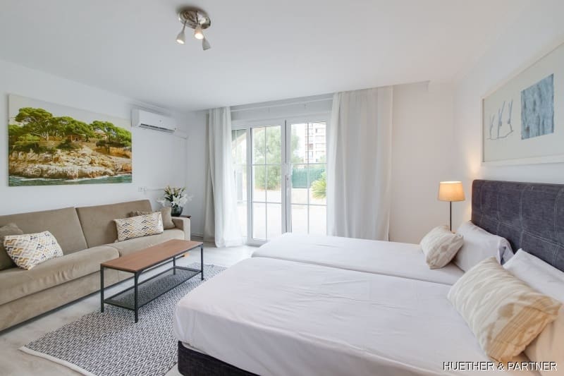 6 bedroom Townhouse for sale in Calas de Mallorca - € 1,349,000 (Ref: 9160340)