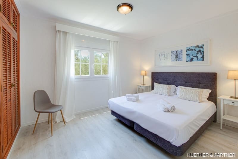 6 bedroom Townhouse for sale in Calas de Mallorca - € 1,349,000 (Ref: 9160340)