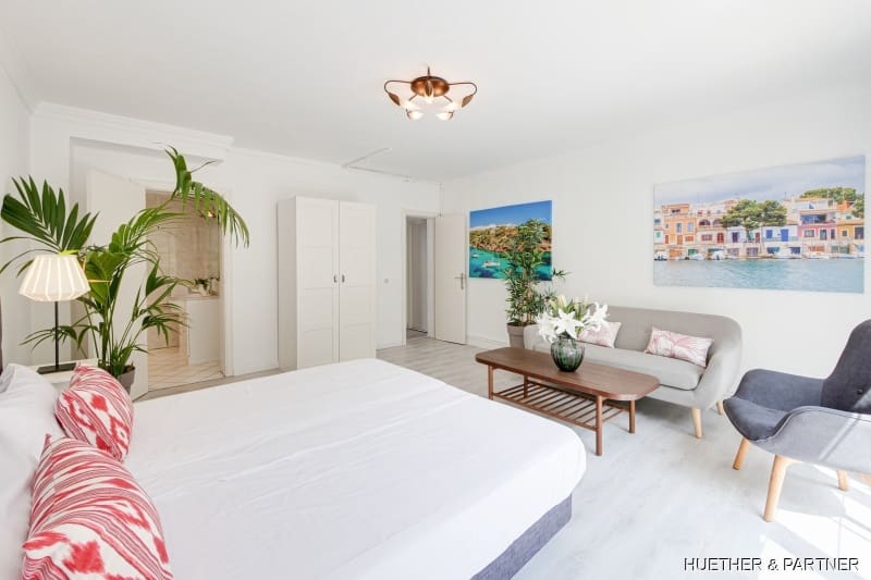 6 bedroom Townhouse for sale in Calas de Mallorca - € 1,349,000 (Ref: 9160340)