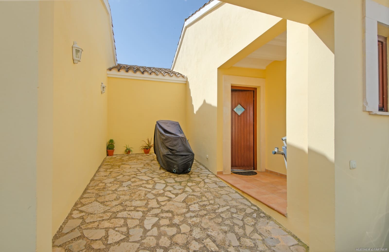 2 slaapkamer Flat te koop in Sant Joan - € 306.000 (Ref: 9170540)