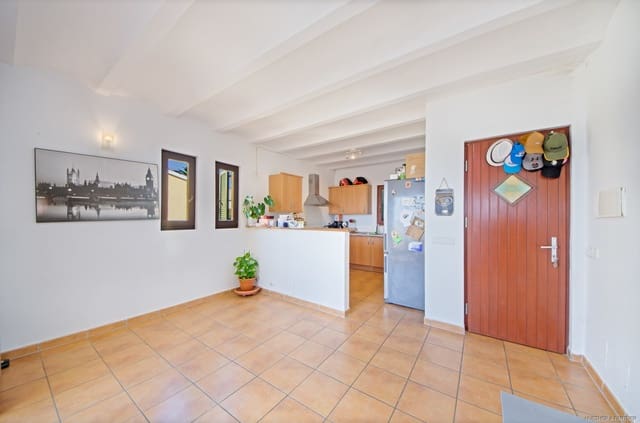 2 slaapkamer Flat te koop in Sant Joan - € 306.000 (Ref: 9170540)