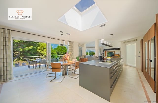 4 soveværelse Byhus til salg i Santa Ponsa, Calvià - € 3.950.000 (Ref: 9240763)