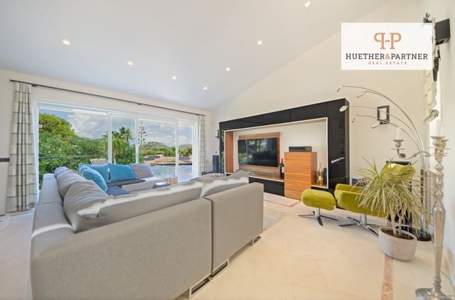 4 soveværelse Byhus til salg i Santa Ponsa, Calvià - € 3.950.000 (Ref: 9240763)