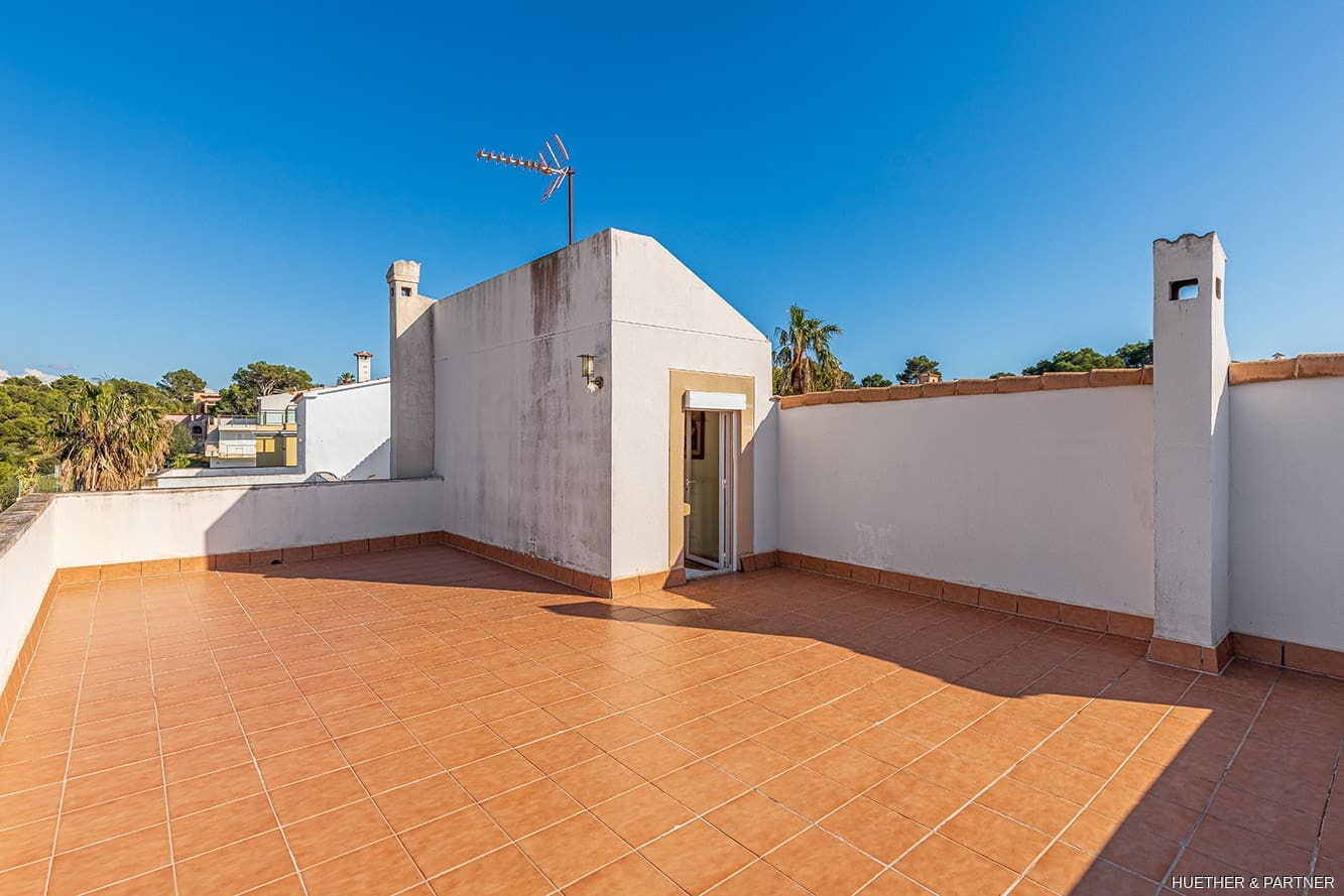 3 bedroom Villa for sale in Llucmajor - € 1,390,000 (Ref: 9263404)