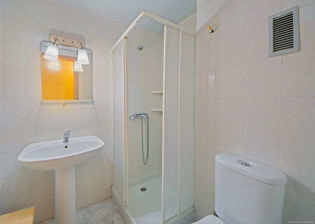 3 bedroom Flat for sale in Portocristo / Port de Manacor, Manacor - € 277,000 (Ref: 9276190)