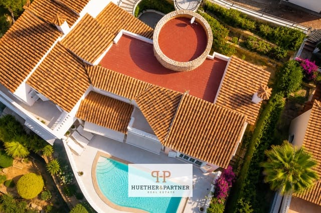 4 soveværelse Villa til salg i Es Camp De Mar / El Camp De Mar, Andratx - € 13.000.000 (Ref: 9322701)