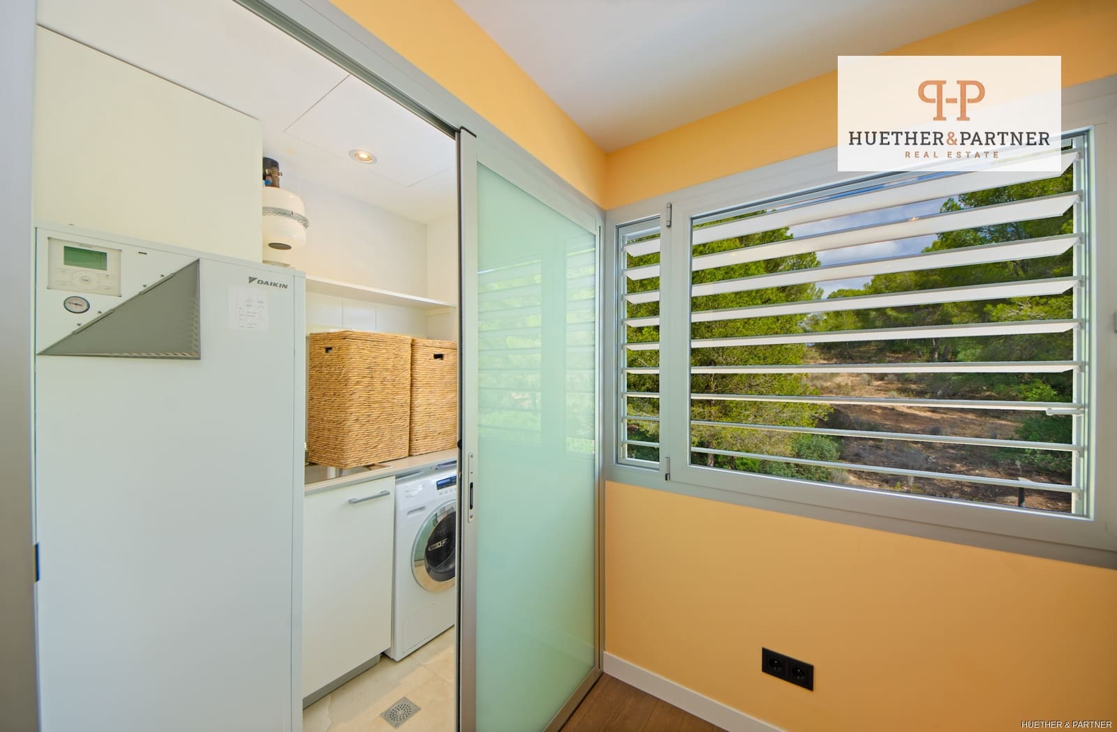 3 slaapkamer Flat te koop in Bendinat - € 2.250.000 (Ref: 9337523)