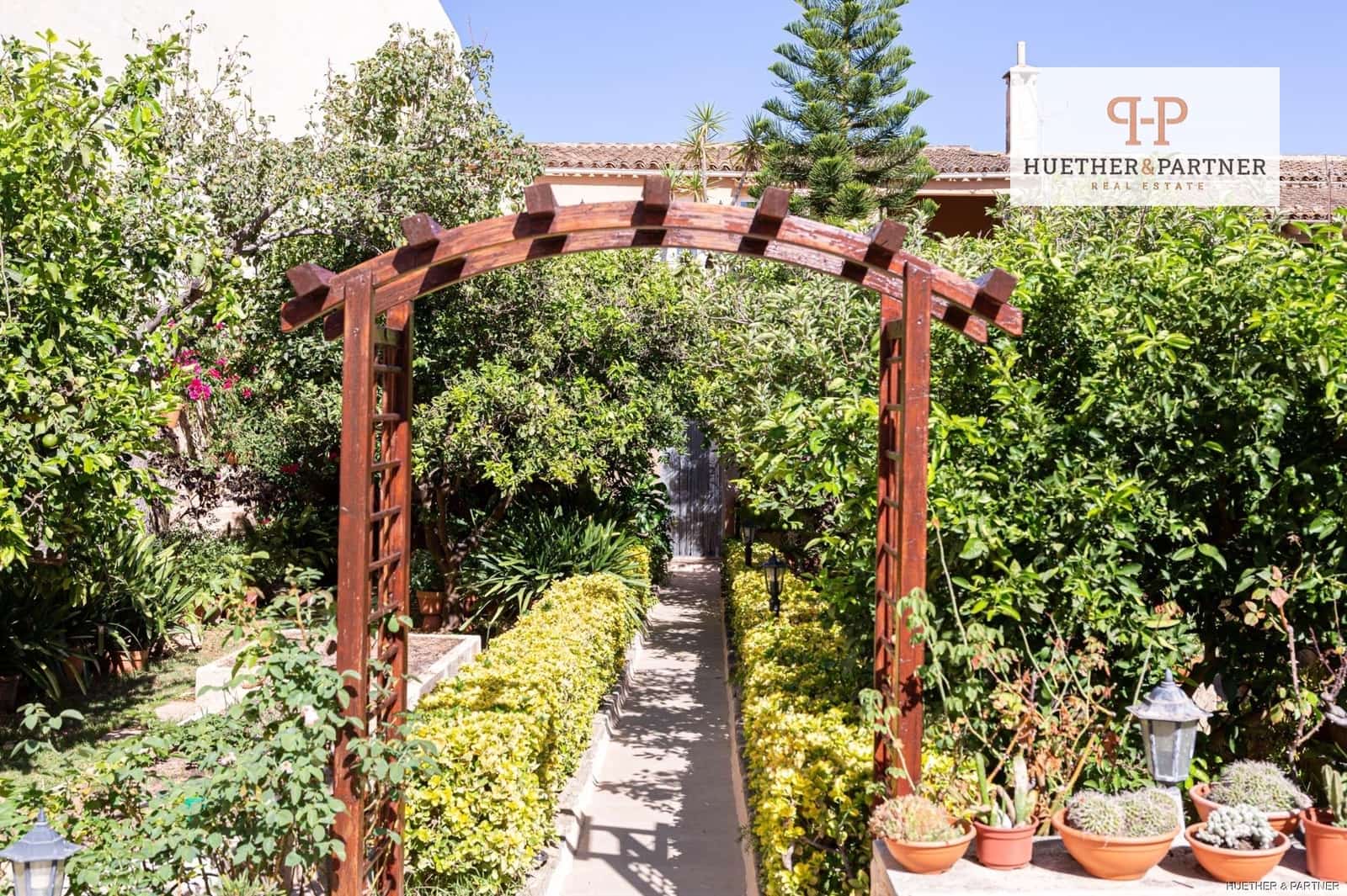 5 bedroom Townhouse for sale in Sa Pobla - € 849,000 (Ref: 9340206)