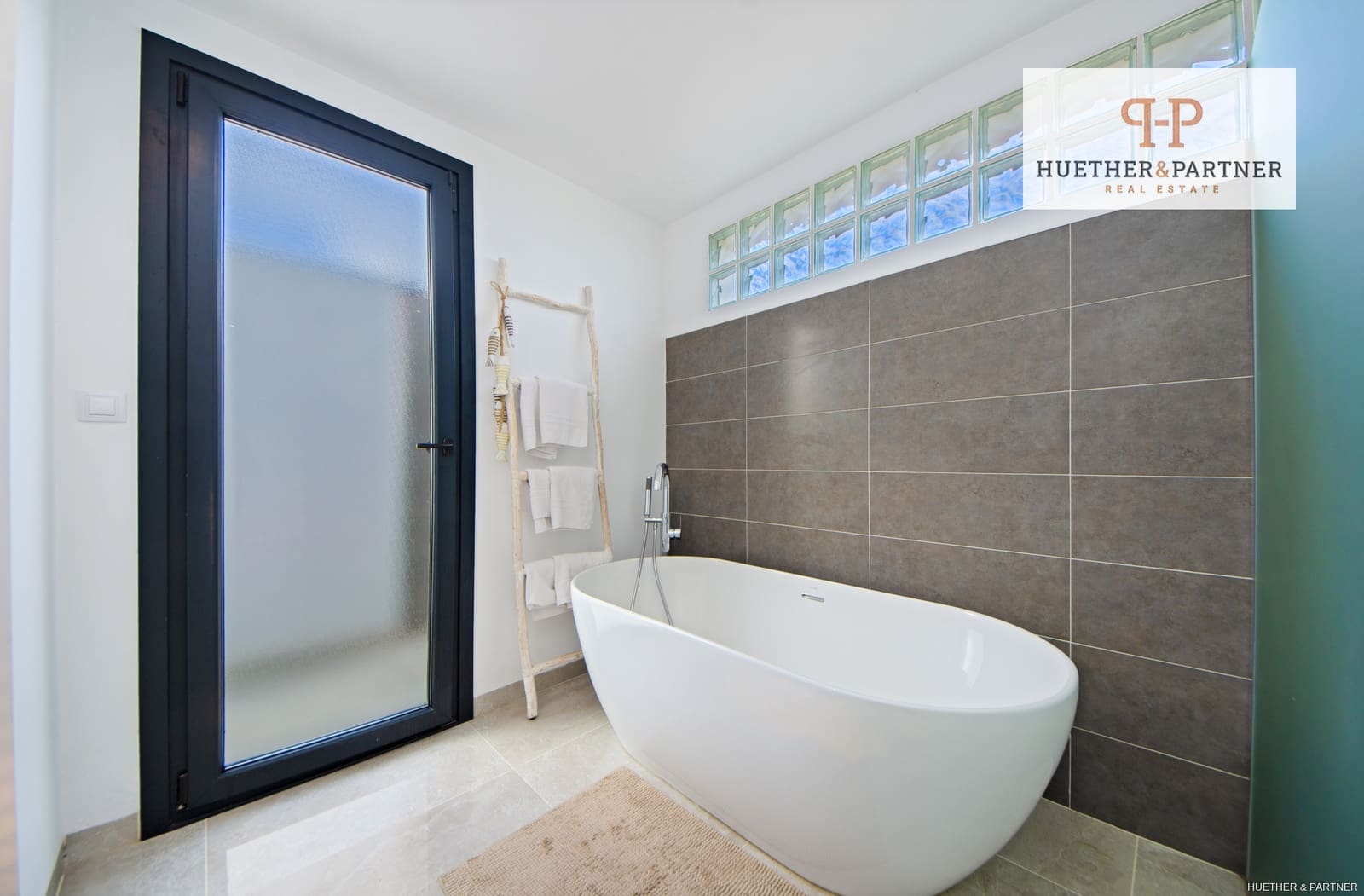 3 quarto Moradia para venda em Cala Murada - 1 280 000 € (Ref: 9400281)