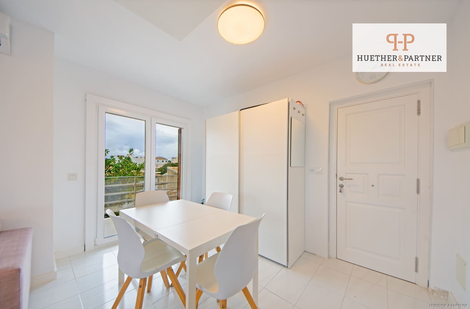 3 bedroom Flat for sale in S'Illot - € 399,000 (Ref: 9412692)