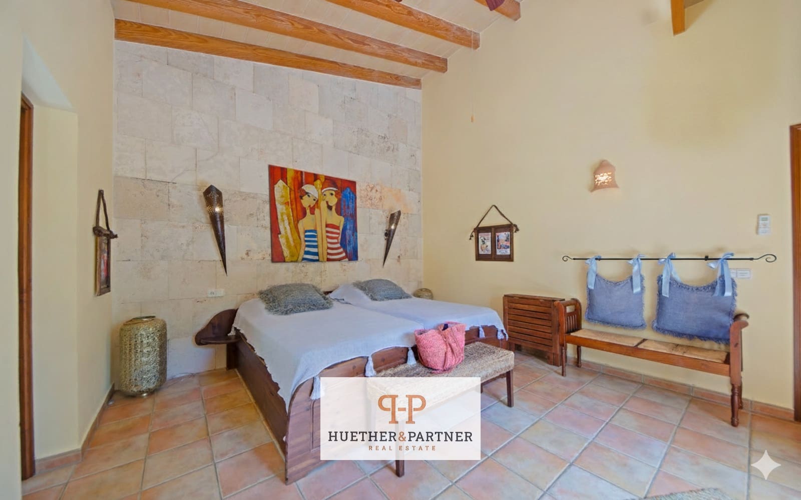 2 bedroom Villa for sale in Cala Murada - € 1,285,000 (Ref: 9467902)