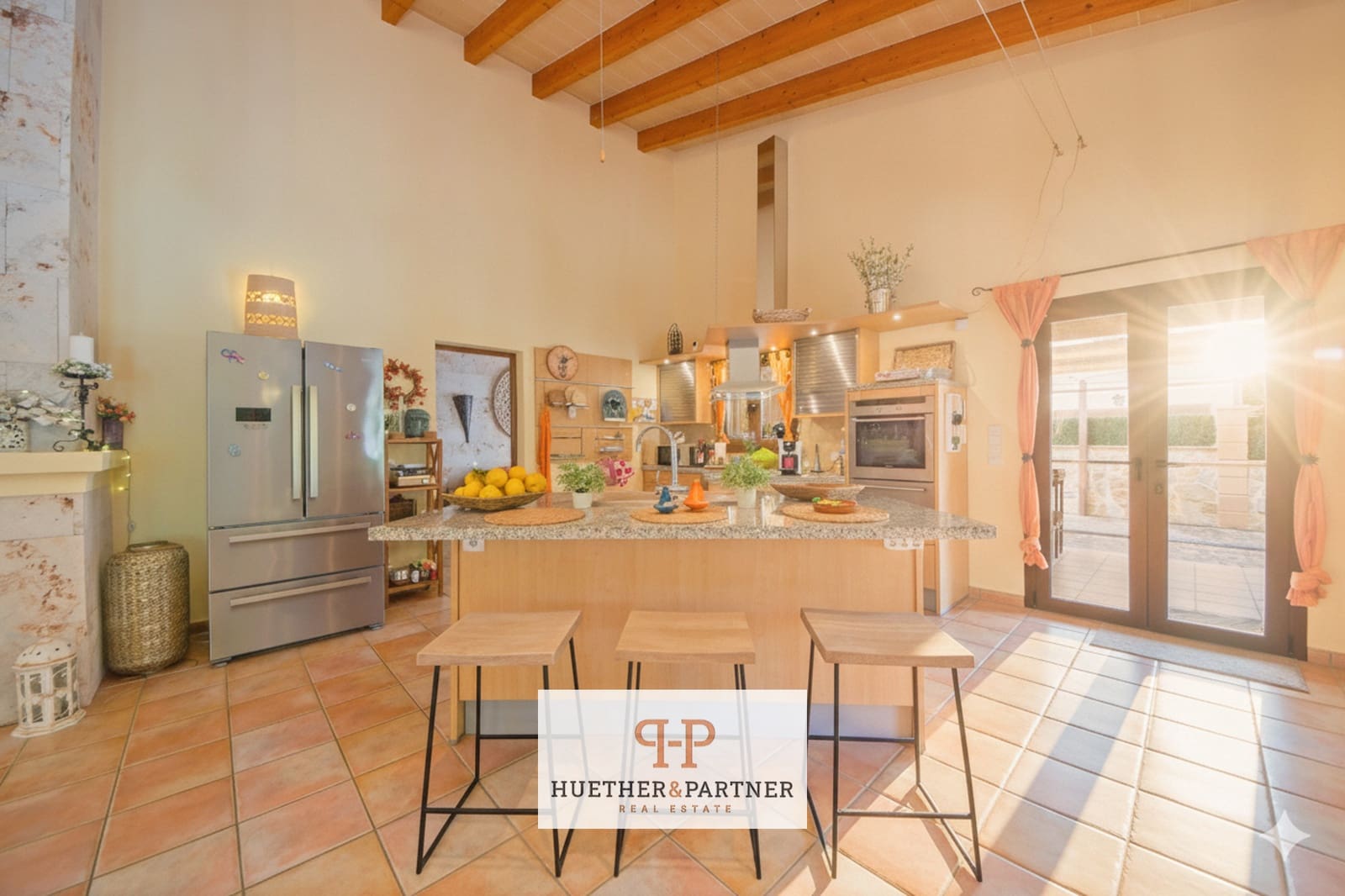 2 bedroom Villa for sale in Cala Murada - € 1,285,000 (Ref: 9467902)