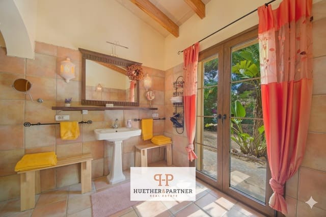 2 soveværelse Villa til salg i Cala Murada, Manacor - € 1.285.000 (Ref: 9467902)