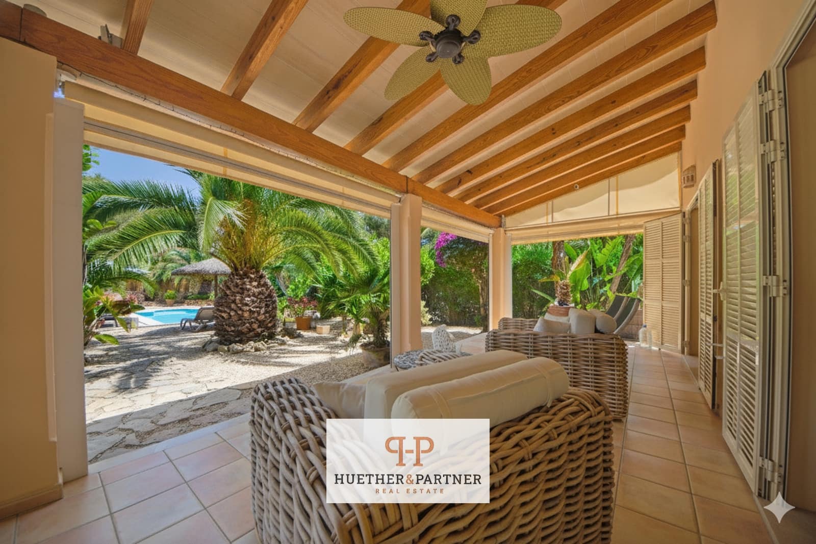 2 bedroom Villa for sale in Cala Murada - € 1,285,000 (Ref: 9467902)