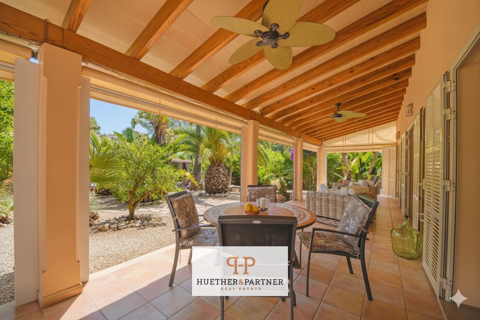 2 bedroom Villa for sale in Cala Murada - € 1,285,000 (Ref: 9467902)
