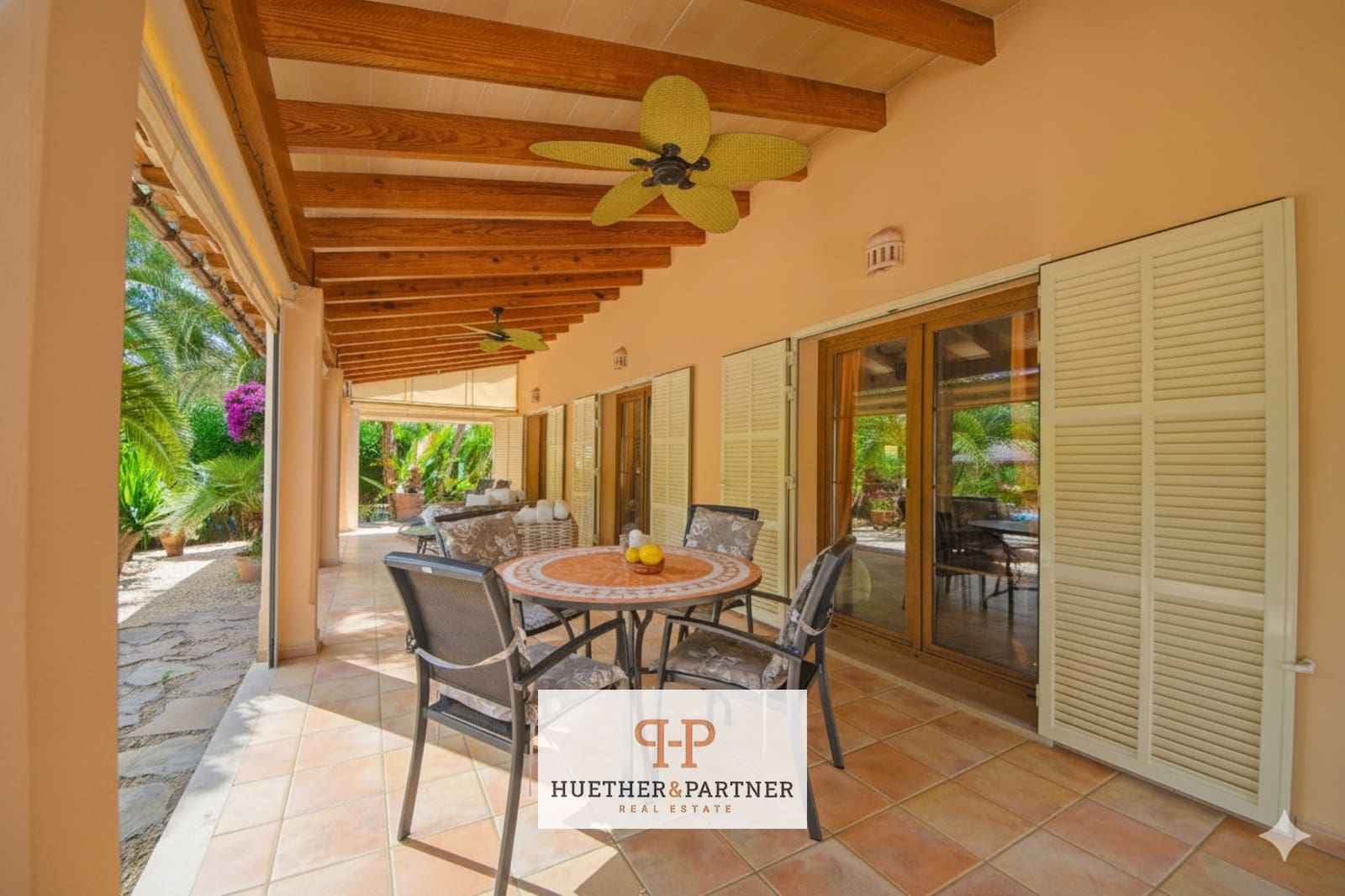 2 bedroom Villa for sale in Cala Murada - € 1,285,000 (Ref: 9467902)