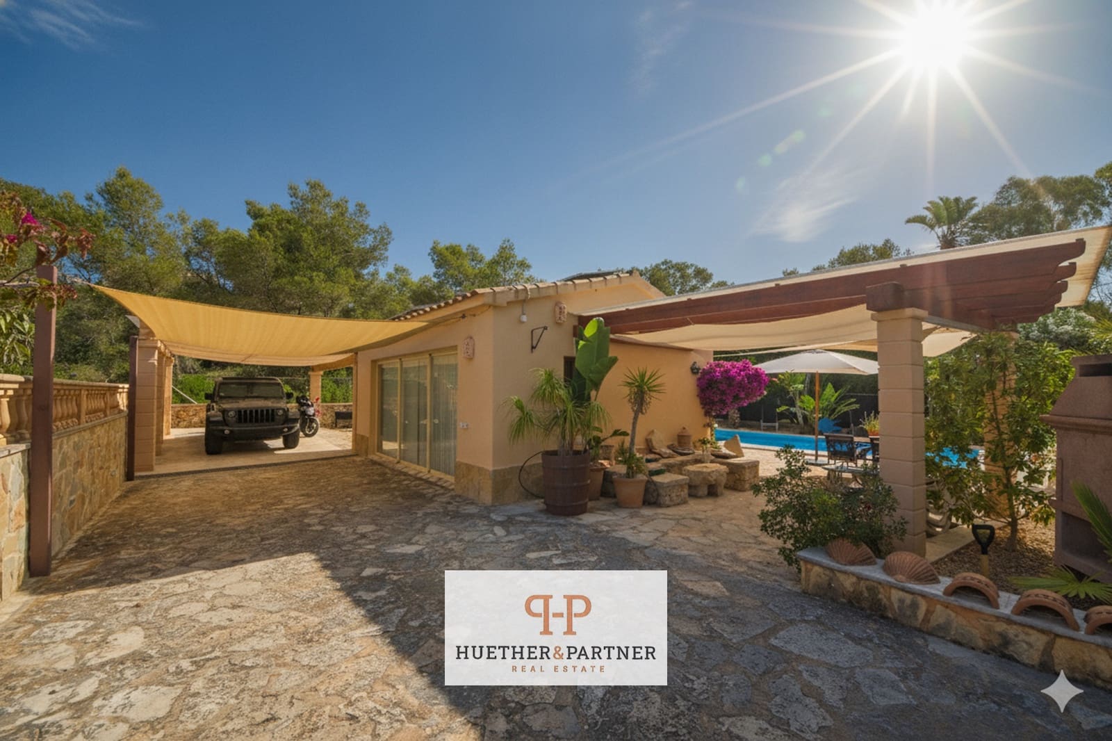 2 bedroom Villa for sale in Cala Murada - € 1,285,000 (Ref: 9467902)