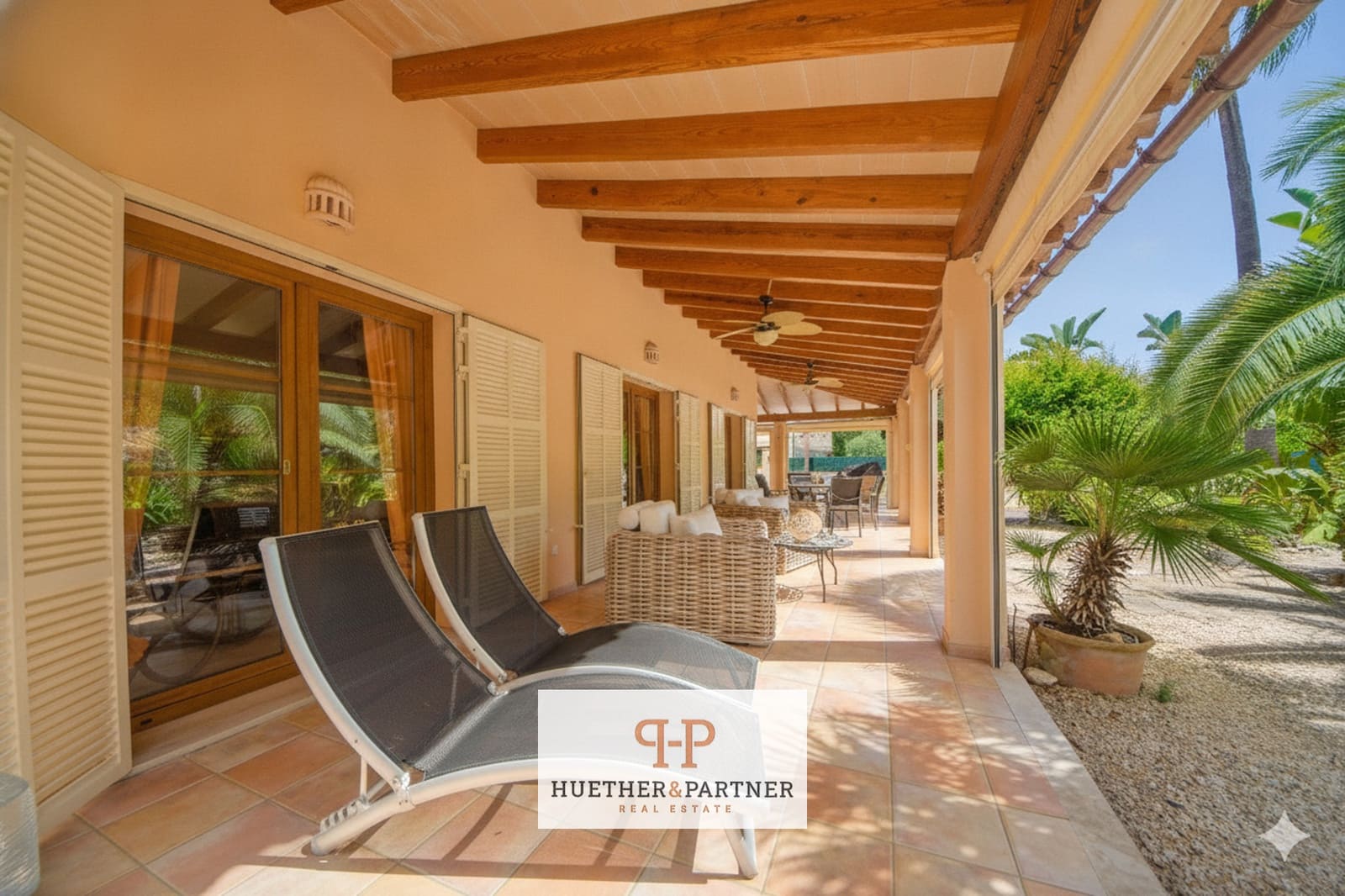 2 bedroom Villa for sale in Cala Murada - € 1,285,000 (Ref: 9467902)