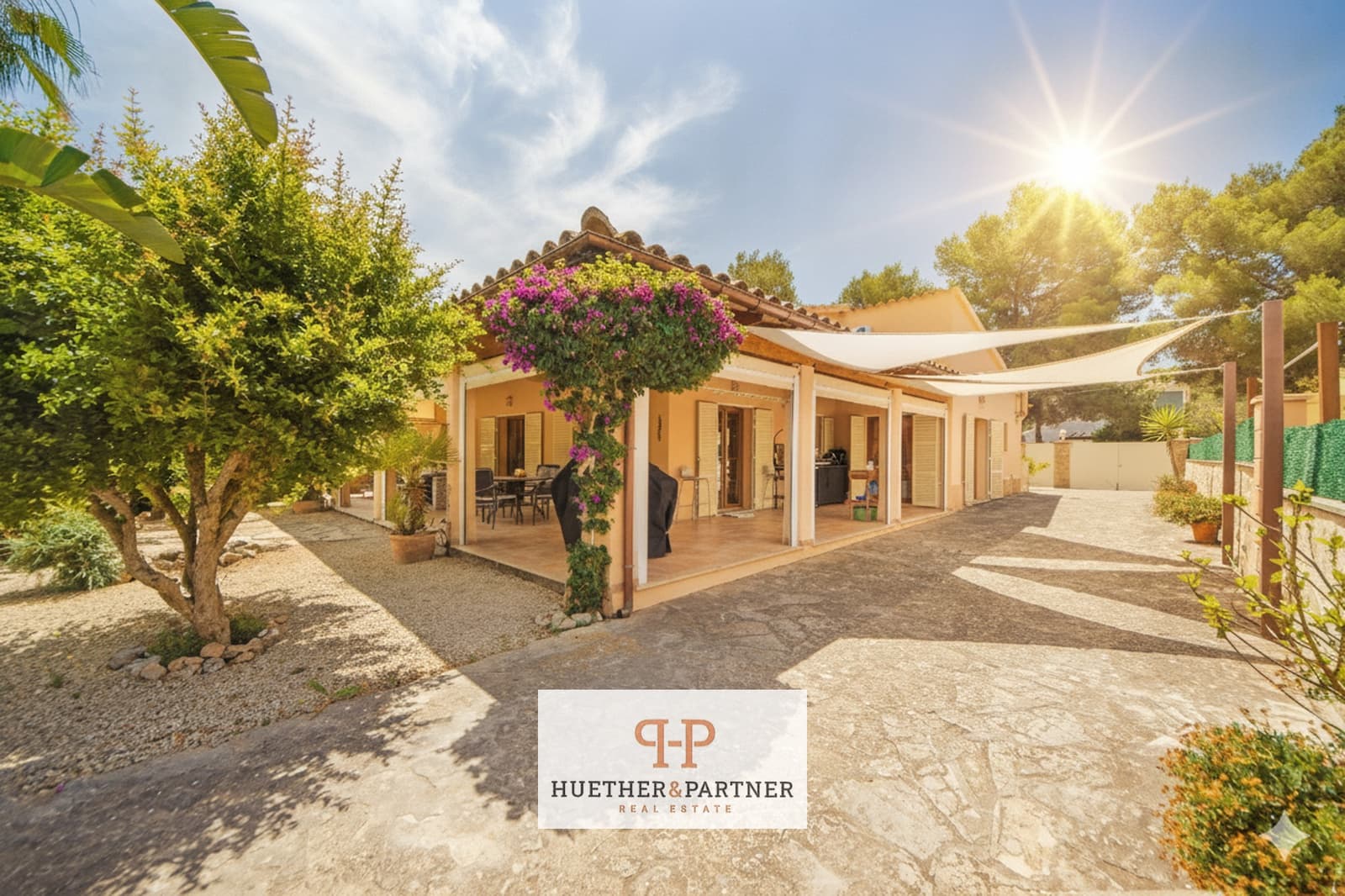 2 bedroom Villa for sale in Cala Murada - € 1,285,000 (Ref: 9467902)