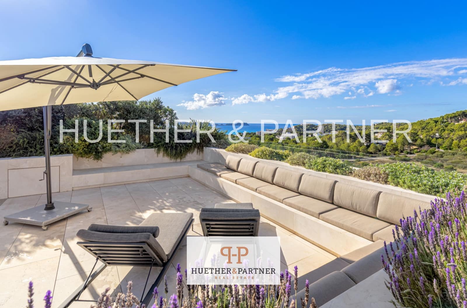 3 bedroom Flat for sale in Peguera / Paguera - € 2,750,000 (Ref: 9508037)
