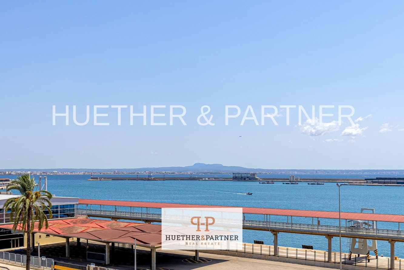 3 bedroom Flat for sale in Palma de Mallorca - € 2,100,000 (Ref: 9508111)